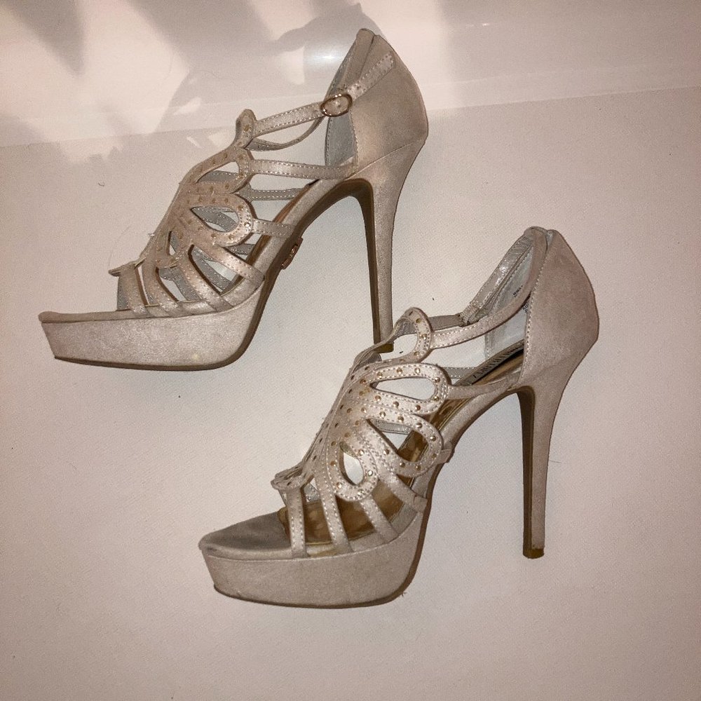J. Lo Jade Greige Strappy Gold Studded Platform Stiletto Heels